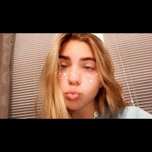 Meet your Posher, Mallory